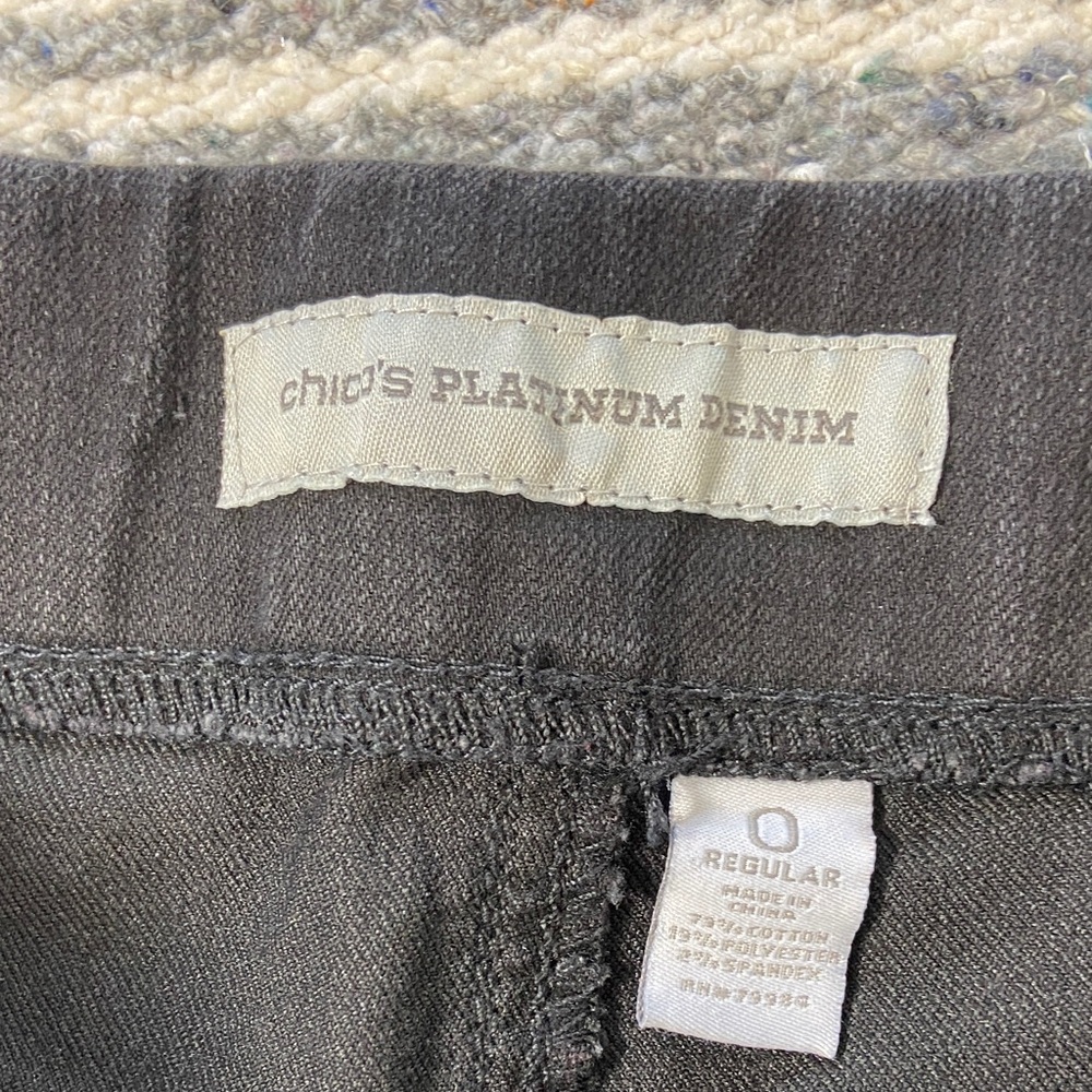 Chico's Sz 0 Platinum Denim Black Skinny Jegging Stretch Jeans Regular Rise - Picture 2 of 10